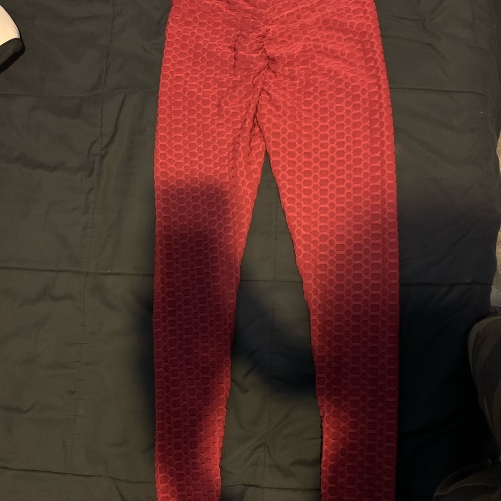 Lifting but tight leggings